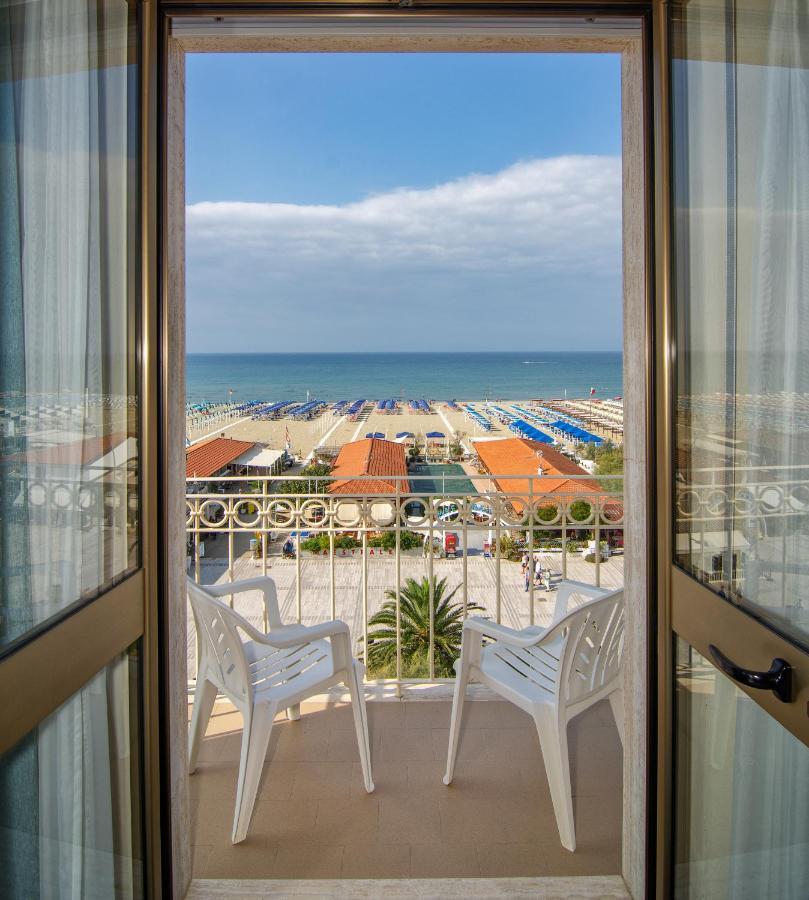 Hotel Brunella Lido di Camaiore Exterior foto