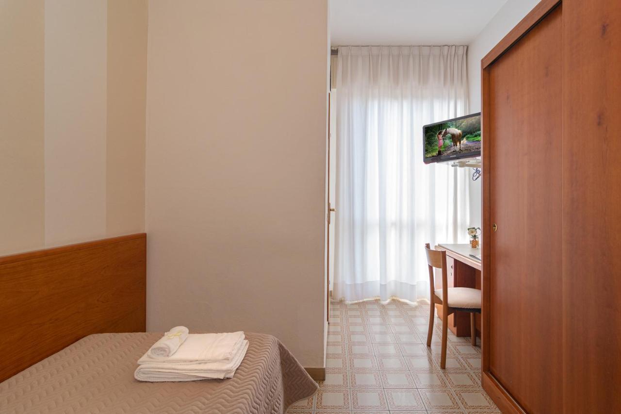 Hotel Brunella Lido di Camaiore Exterior foto